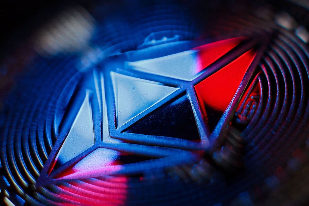 Ether Plunges Below $4,000: Is the Crypto Market Facing a Major Correction?