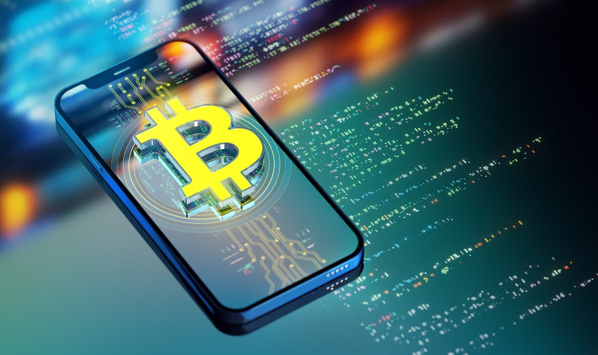 Unlock Bitcoin Investment: Discover 2 Must-Have ETFs Right Now!