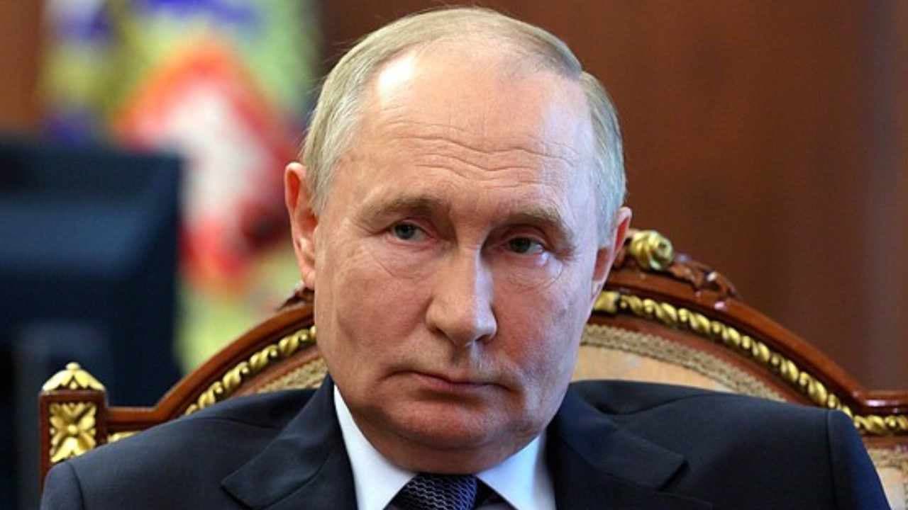Putin's Groundbreaking Law: A New Era for Crypto Mining in Russia