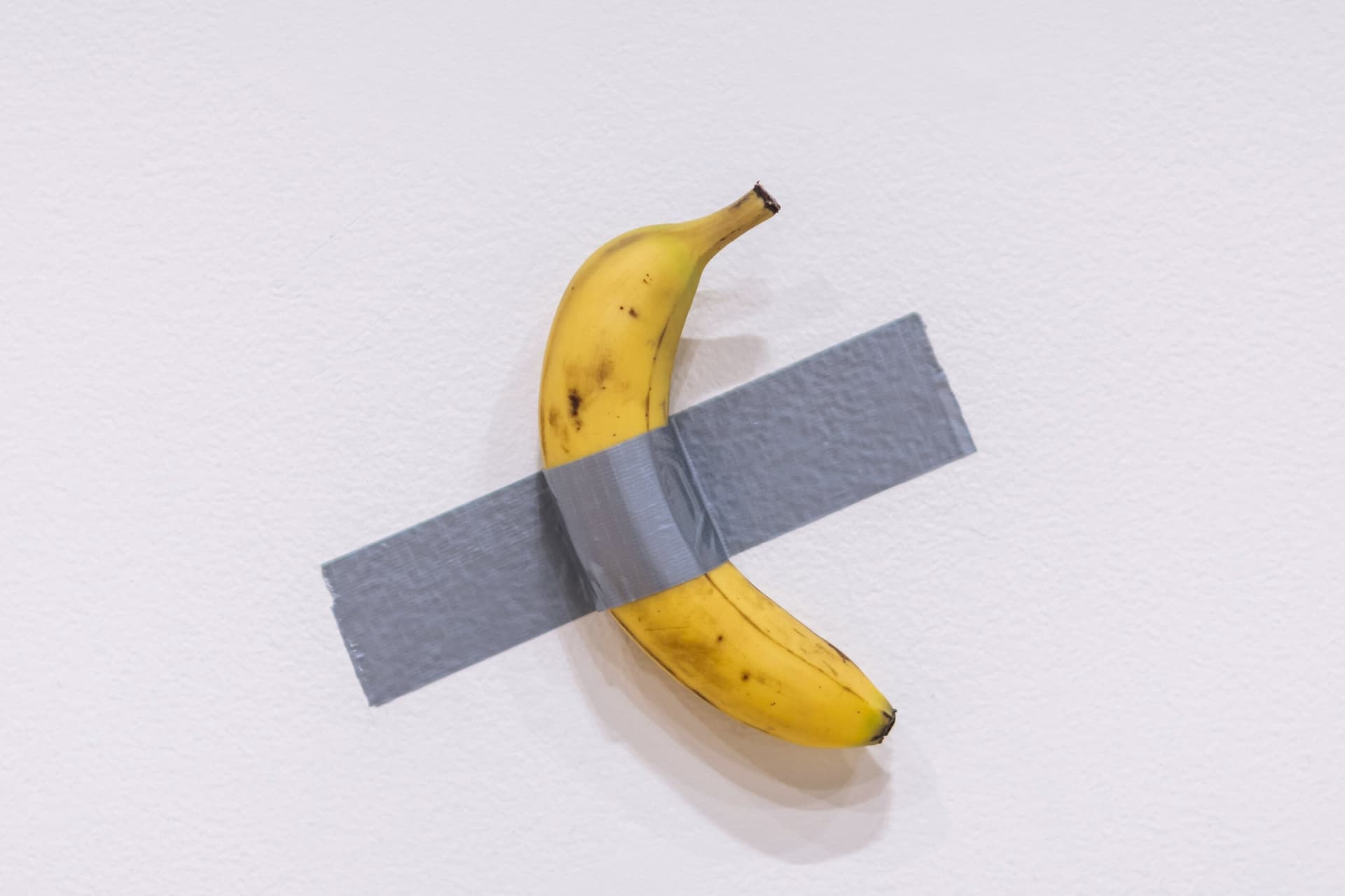 The $6.2 Million Banana: Cryptocurrency Mogul Justin Sun Takes a Bite Out of Art in Hong Kong