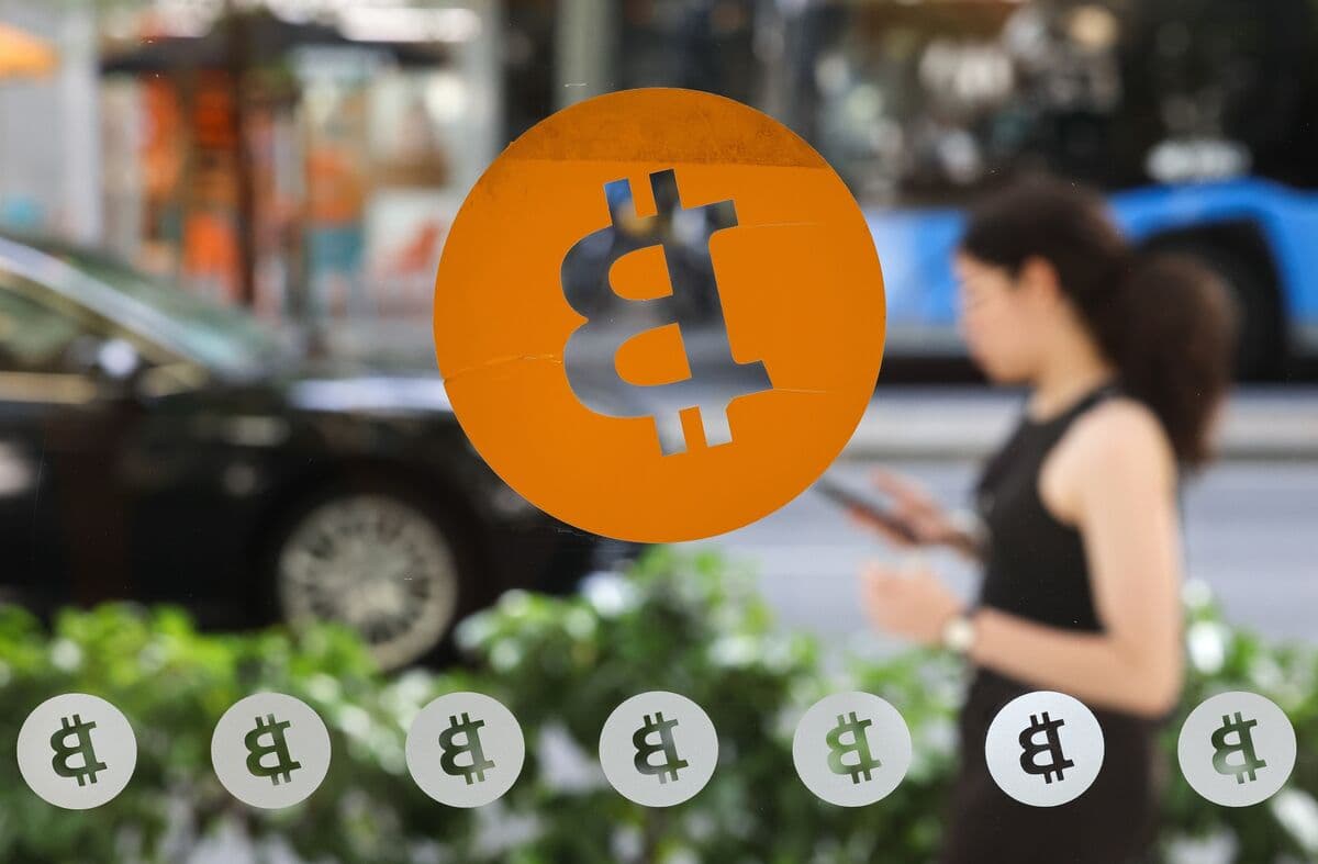 Bitcoin ETFs Bleed $4 Billion in June: Is the Institutional Exodus Just Beginning?