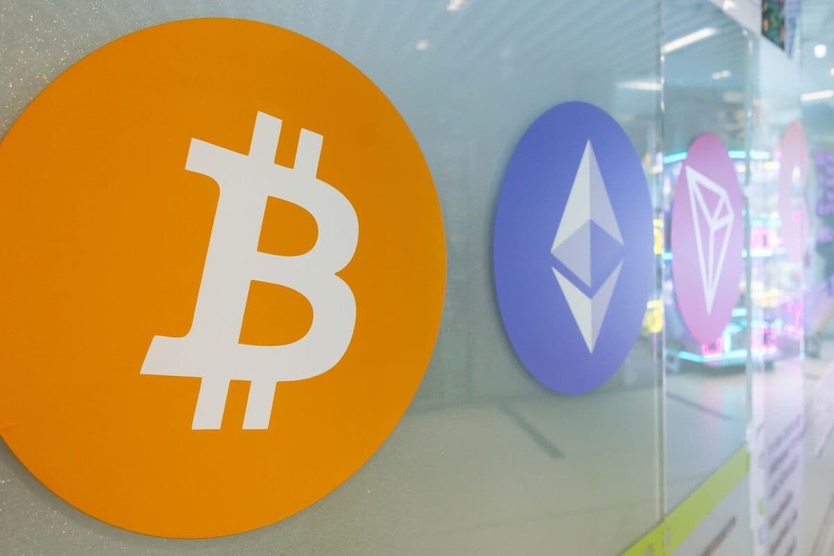 Trump's Crypto Embrace Sparks Unprecedented Hedge Fund Influx