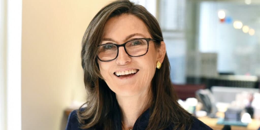 Cathie Wood's Shocking Bitcoin Price Cut: Why Stablecoins Are Stealing the Spotlight