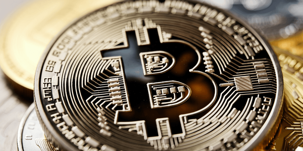 Bitcoin Bounces Back Near $98,000 Amidst $500 Million in Liquidations: What You Need to Know