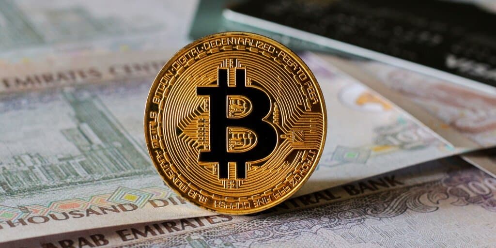 Bitcoin Drops to $93,000: What’s Behind the $400 Million Liquidation of Longs?