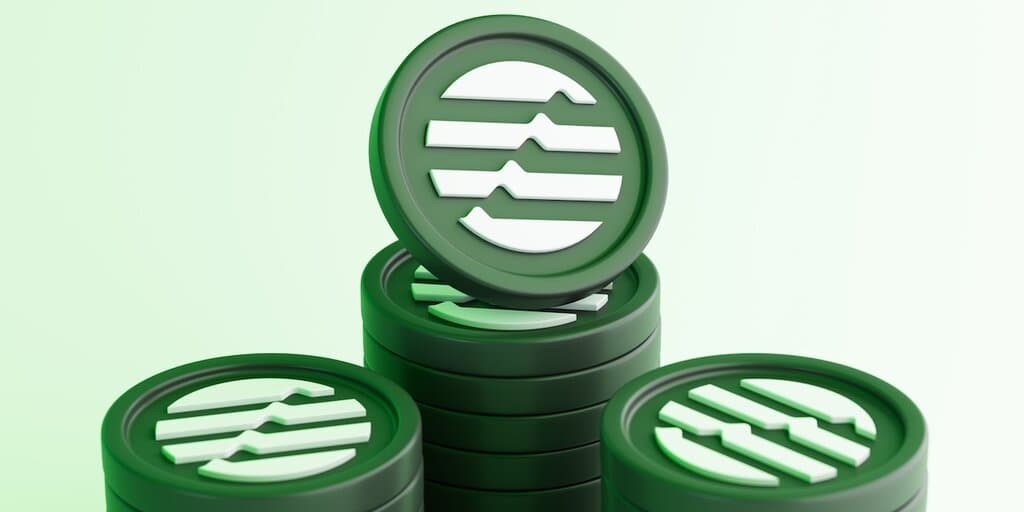 Aptos Surges While Bitcoin and Ethereum Struggle: What's Driving the Shift?