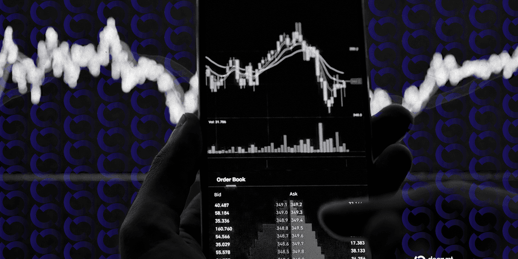 Crypto Traders Are Piling Into These Altcoins While Bitcoin Stalls - Here's Why