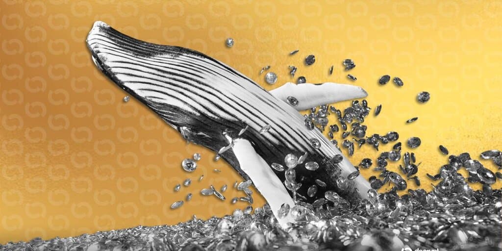 16-Year-Old Bitcoin Stash Wakes Up: $161M in Ancient Coins Moves After Decade of Silence