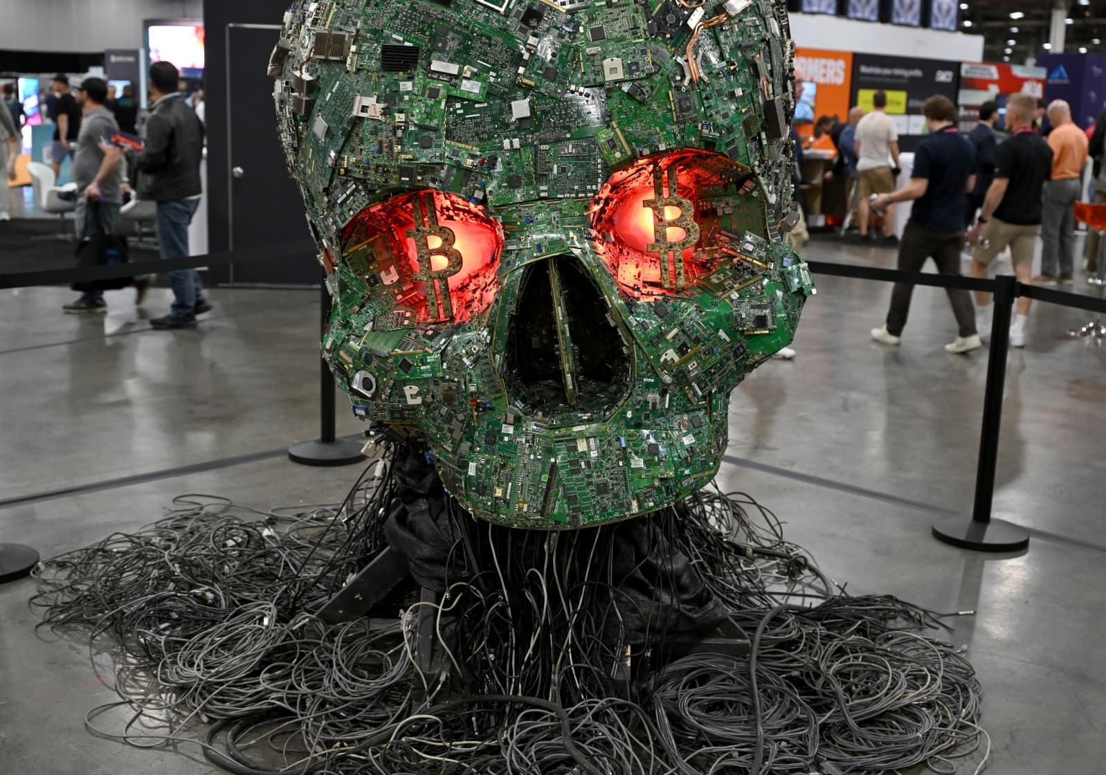 Quantum Computing Threatens Bitcoin: Is Cryptocurrency Ready for the Next Tech Revolution?