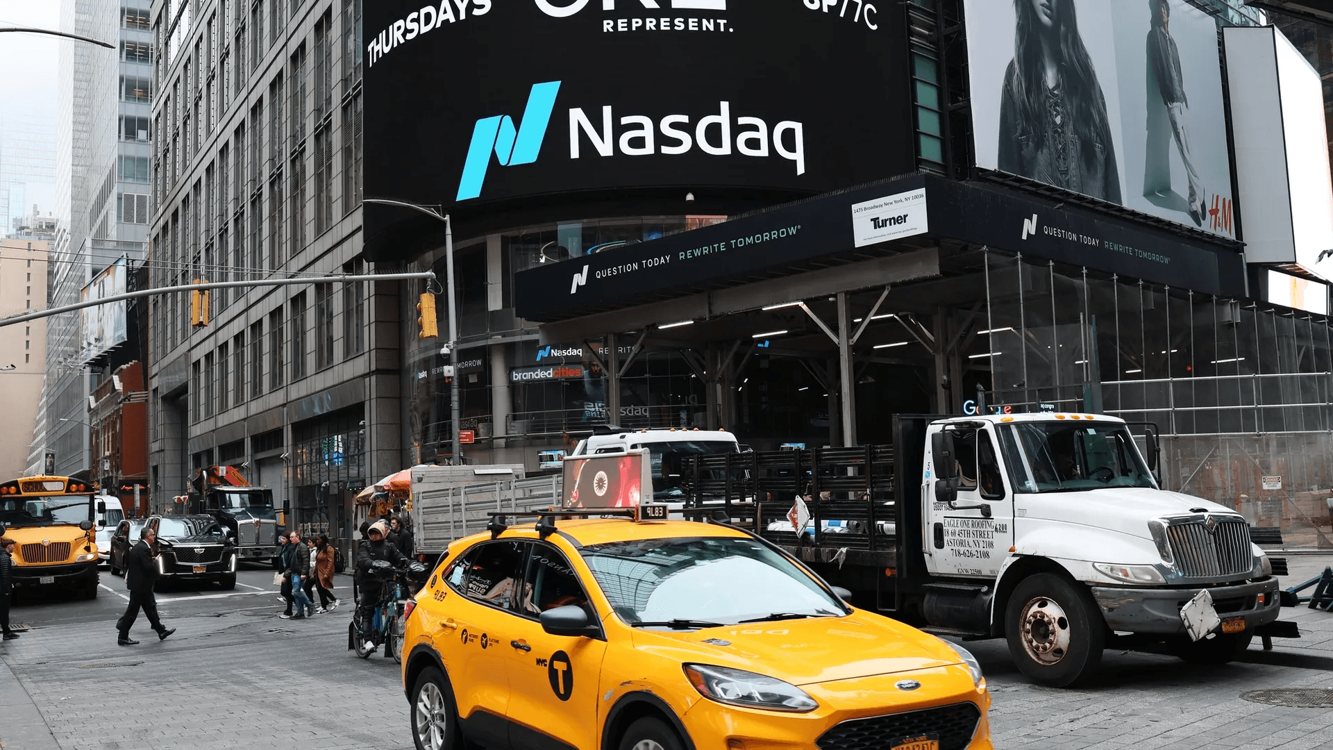 Gemini IPO Soars 14% as Winklevoss Twins Predict Bitcoin to Hit $1 Million