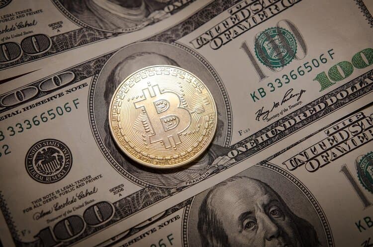 Bitcoin's Potential Decline: Why Ethereum and XRP Are Gearing Up for a Rally