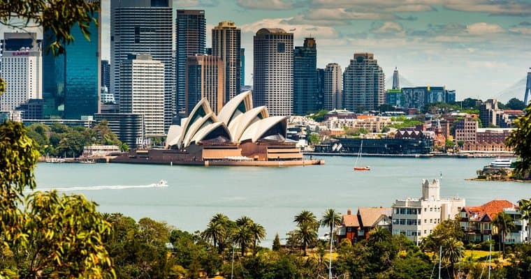 RockitCoin Expands Horizons: Bitcoin ATMs Launch in Australia!