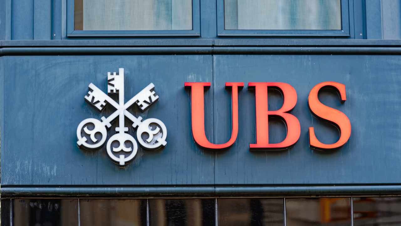 UBS Issues Cautionary Advice Amidst Positive US Economic Trends