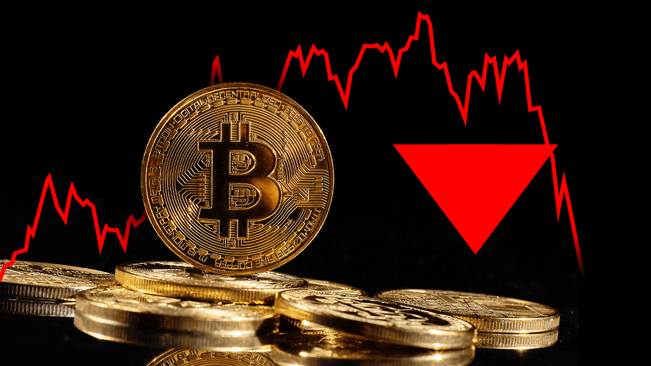 Bitcoin Bleeds $4.5B in ETF Outflows, Citi Slashes Target: Is the Bottom In or Is More Pain Ahead?