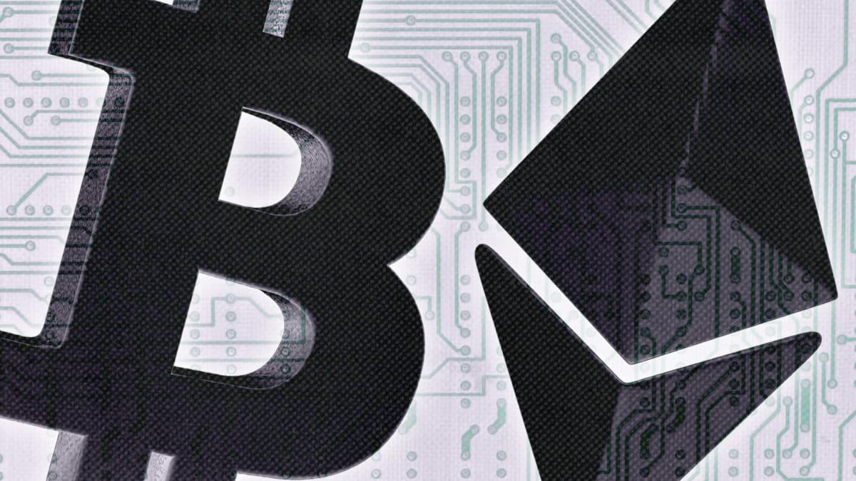 Bitcoin and Ether ETFs See $1.1B Inflows: Is the Coldcard Hack Fueling the Rally?